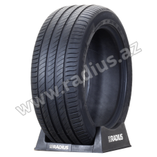 Primacy 4 245/45 R18